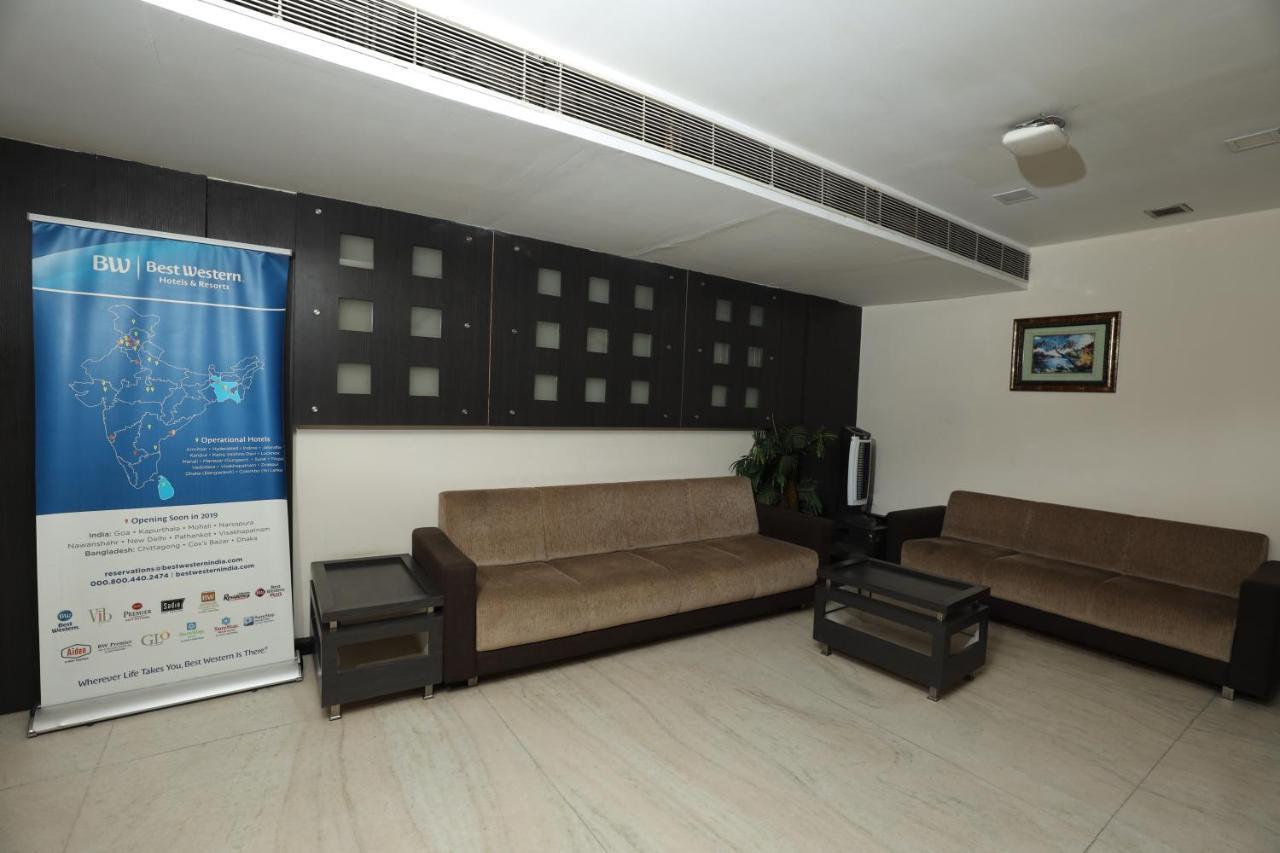 Best Western Yuvraj Surat Exterior foto